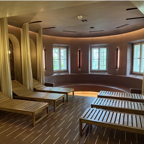 Kompleksowe Wykończenia SPA, Hoteli i Wellness – Mikrocement, Mozaika, Baseny i Strefy Solne | Wycena Indywidualna - zdjęcie 4