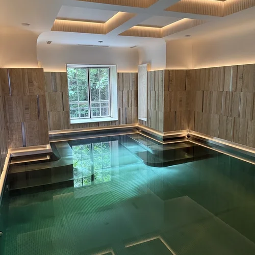 Kompleksowe Wykończenia SPA, Hoteli i Wellness – Mikrocement, Mozaika, Baseny i Strefy Solne | Wycena Indywidualna - zdjęcie 6